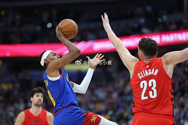 佩顿-沃特森时隔19场后伤愈复出，而且在复出首战中的表现还是比较稳定的。沃特森复