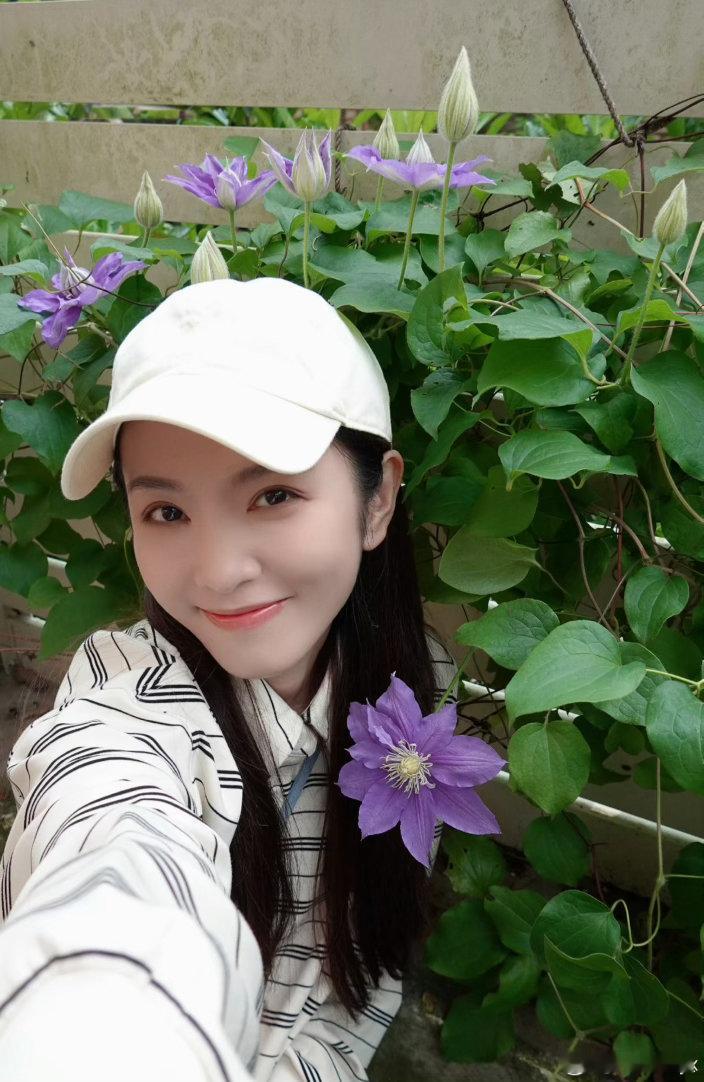 今年百花奖到底花落谁家燕子娘那个劲儿不是纯演出来的，李云霄身上的戏曲底子给了角色