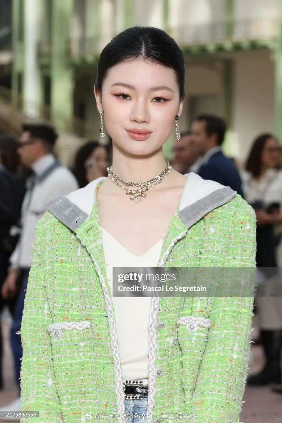 这是哪儿来的大土妞 ​​​