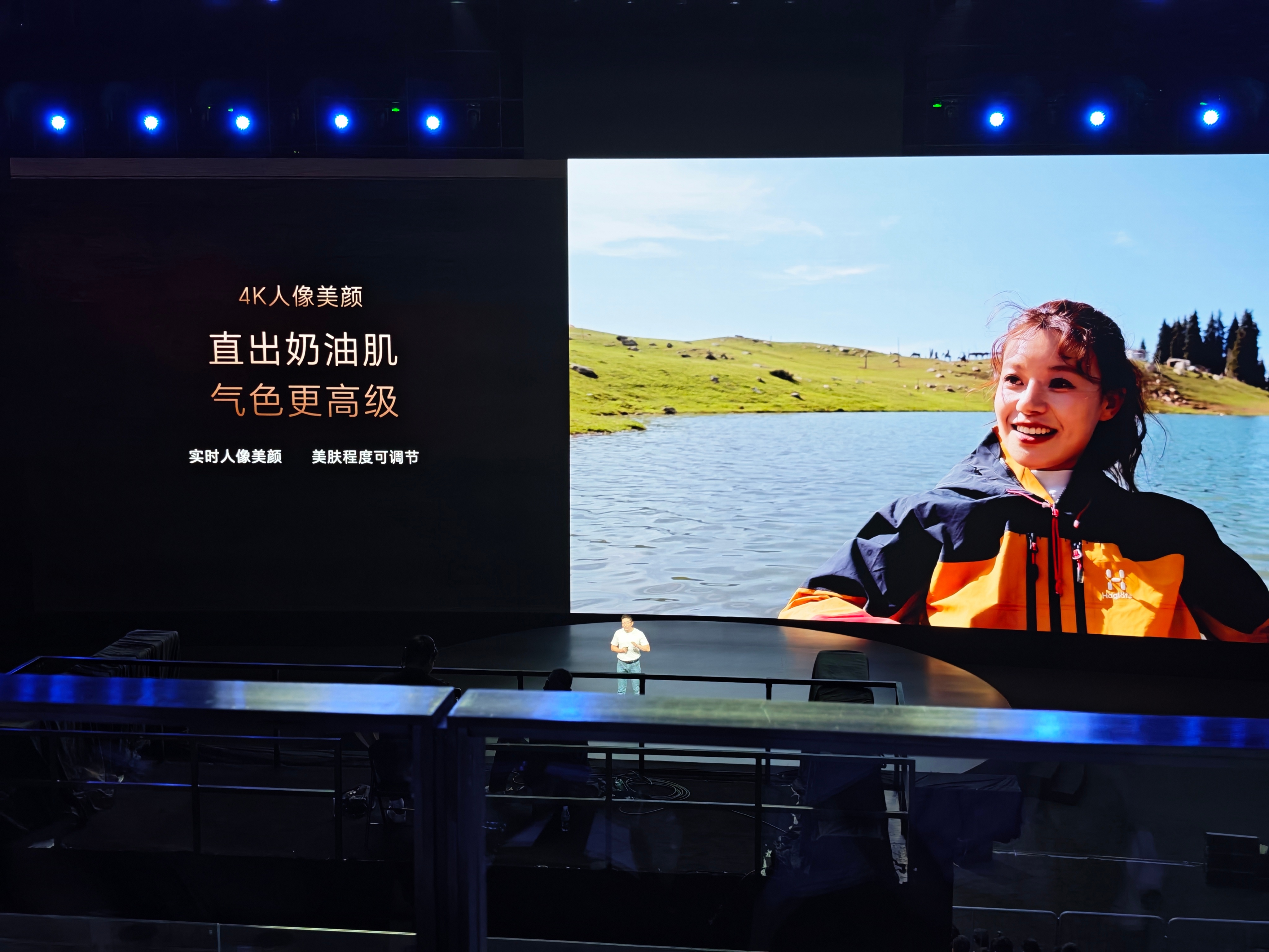 荣耀Robot Phone的视频管线与此前荣耀的历代产品完全不同，带来4K人像美