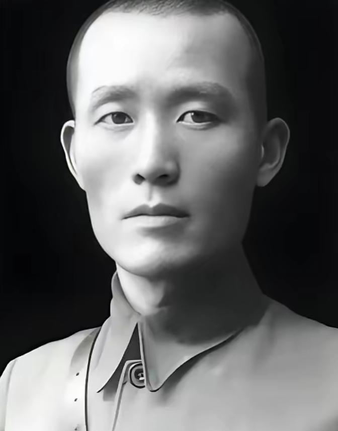 吴石牺牲后，接替他在台潜伏的徐会之，是我党隐蔽战线的王牌特工，可他竟主动向国民党