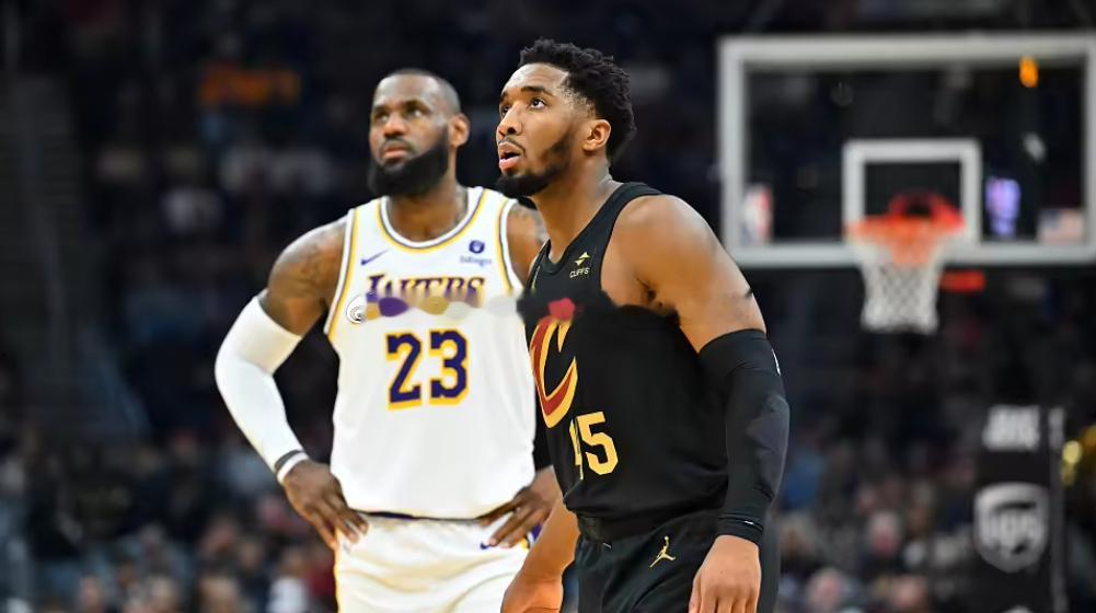 北京时间7月7日，据NBA名记Shams报道，克利夫兰骑士队与队内球星多诺万·米