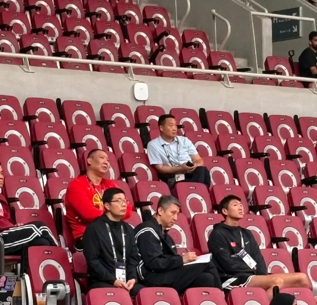 无悬念！中国男篮八进四对手正式确定，就是韩国队。

韩国队赢关岛太轻松了，双方的