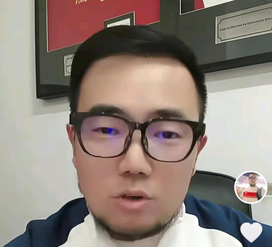 媒体人潘伟力爆了一个料。
他表示，主帅邵佳一上任后，国足之所以选择在广东肇庆进行