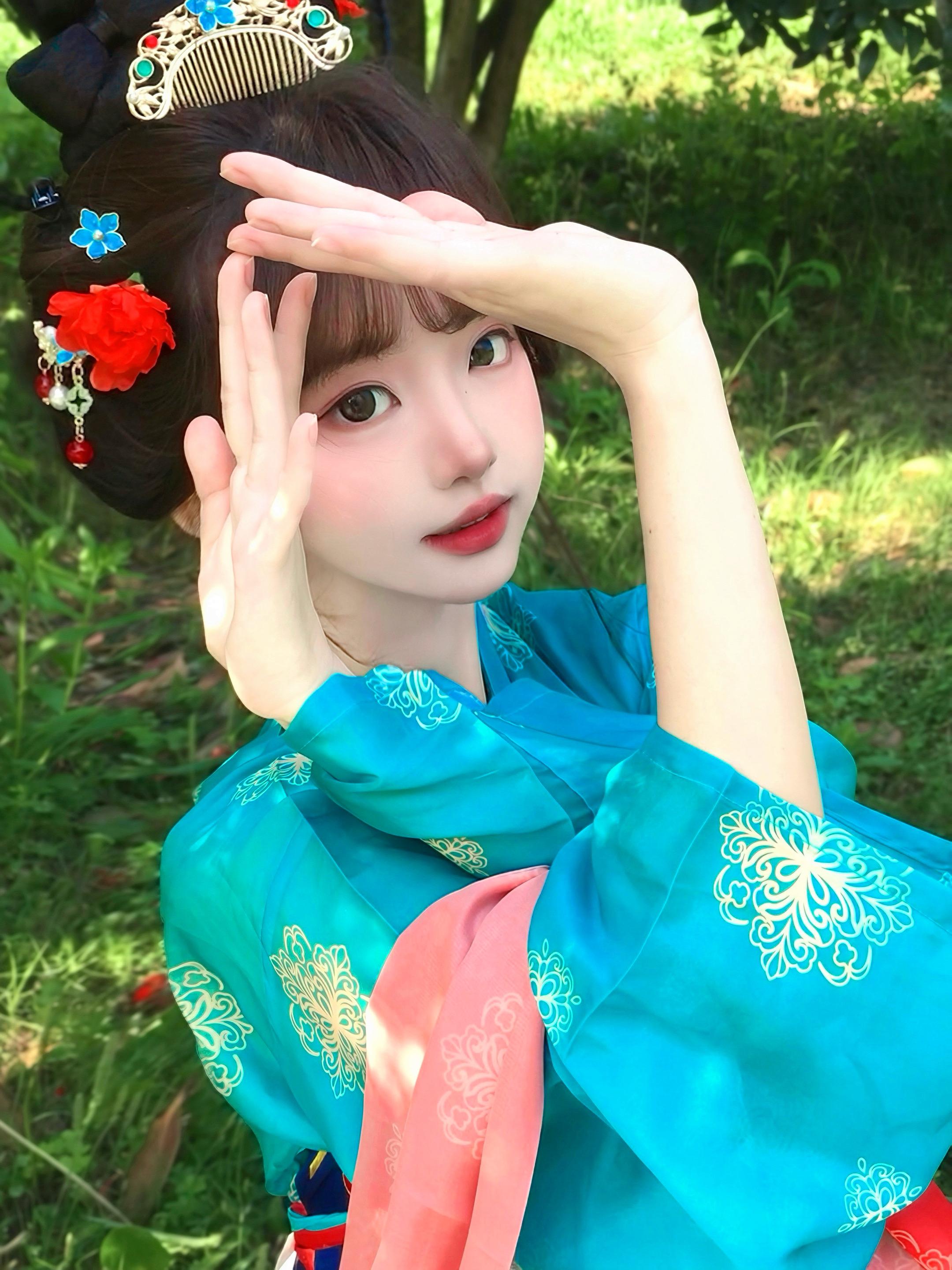 平芜尽处是春山