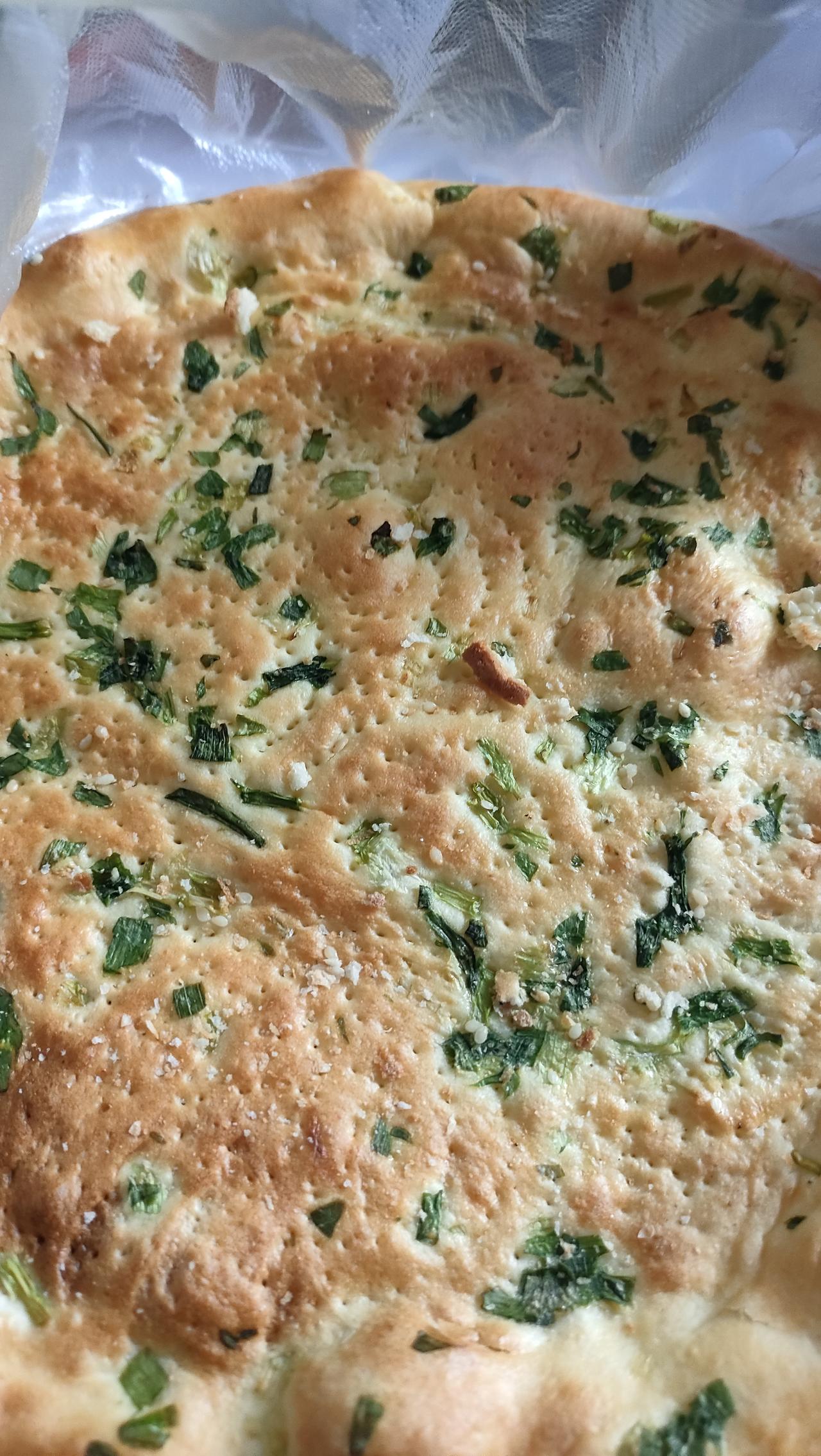 新疆人在韩城。印象中最早在韩城见新疆人，是商业大厦旁边的切糕摊，但网上关于新疆切