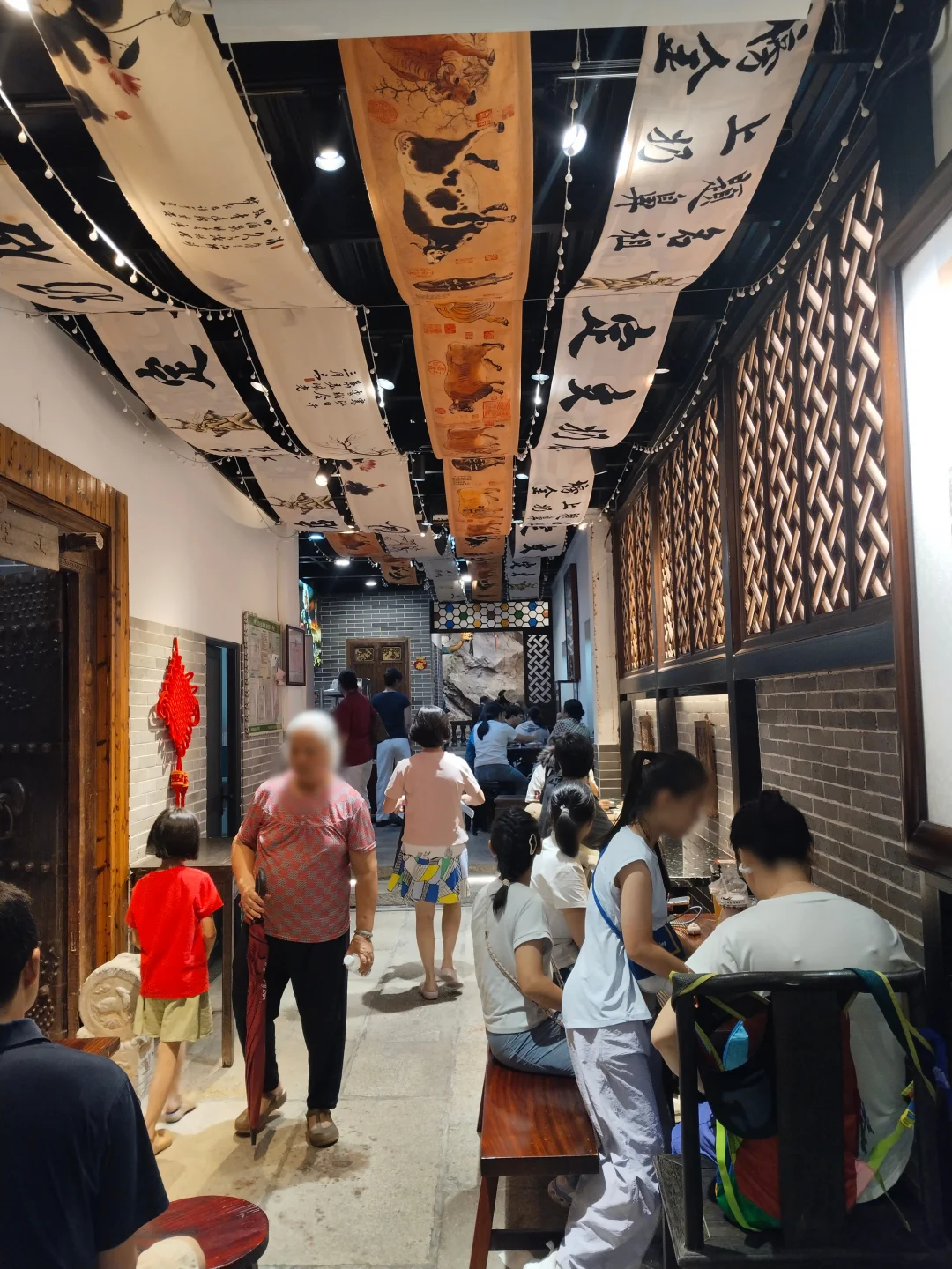 金榜上街〡去挤满人的小店准没错🤭