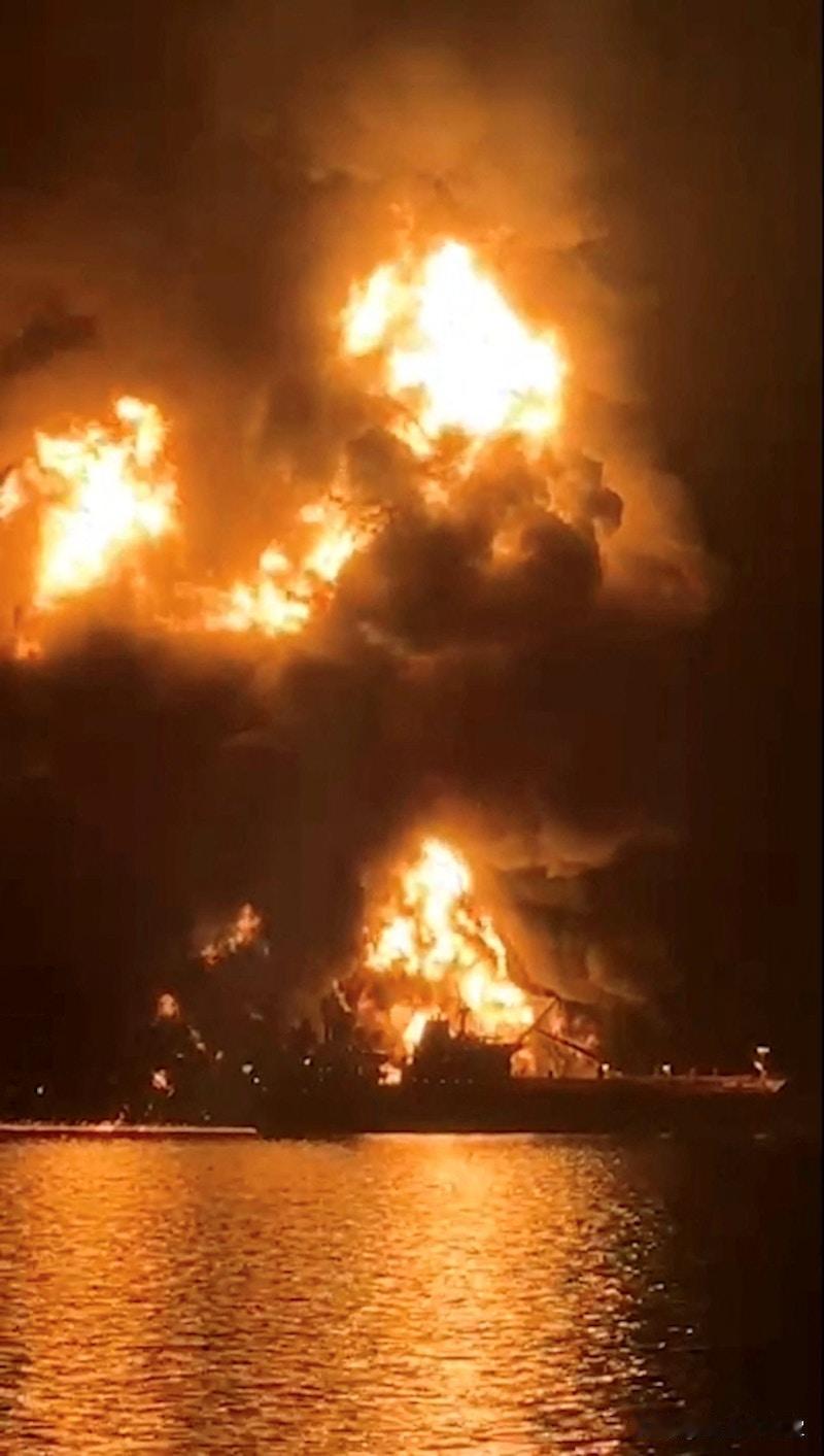 未来三周油价真会飙升吗不出意料，伊朗新领袖新官上任三把火，战争只会更火大，霍尔木