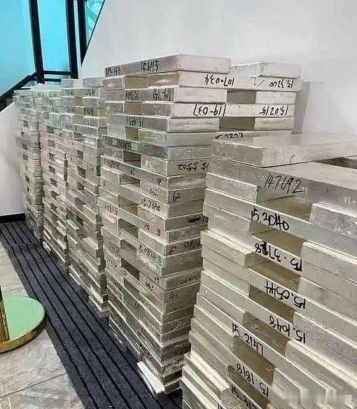 康波周期来了，有色金属涨不停！1.银价翻倍，全球央行抢着储备！2.铜价上涨50%