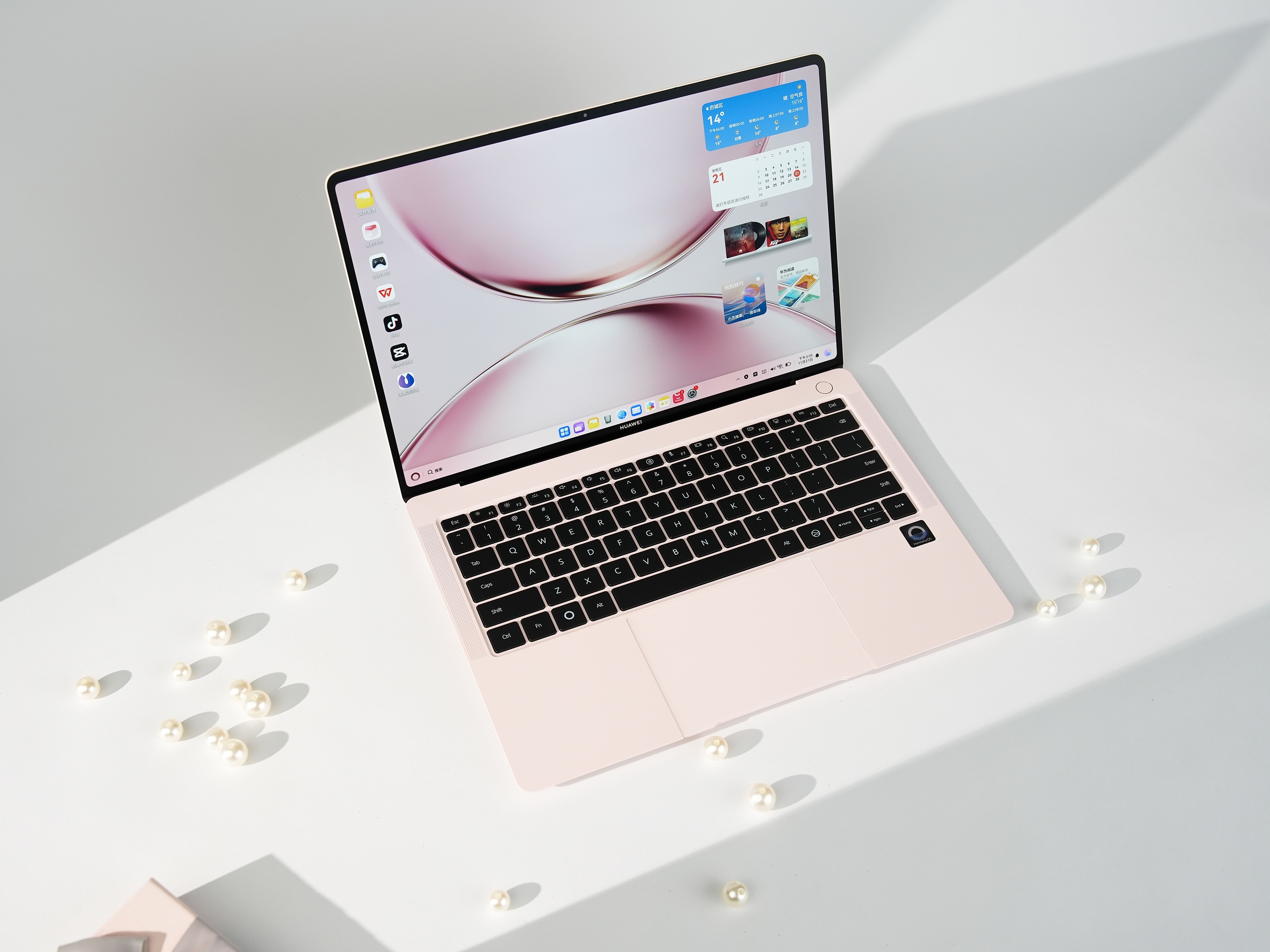 鸿蒙电脑有了小艺确实是更聪明了！搭载HarmonyOS 6，它不再只是工具，而是