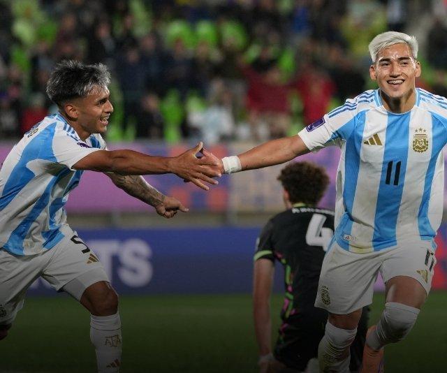 U20世界杯上的精彩瞬间🤝⚽️博卡崽助攻河床崽🔵🟡 米尔顿·德尔加多精彩表