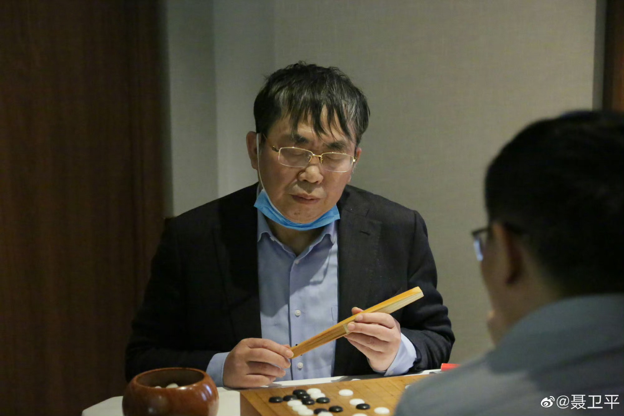 聂卫平逝世纵横十九路的传奇谢幕，但其拼搏风骨永存。愿聂老一路走好，棋魂永驻！