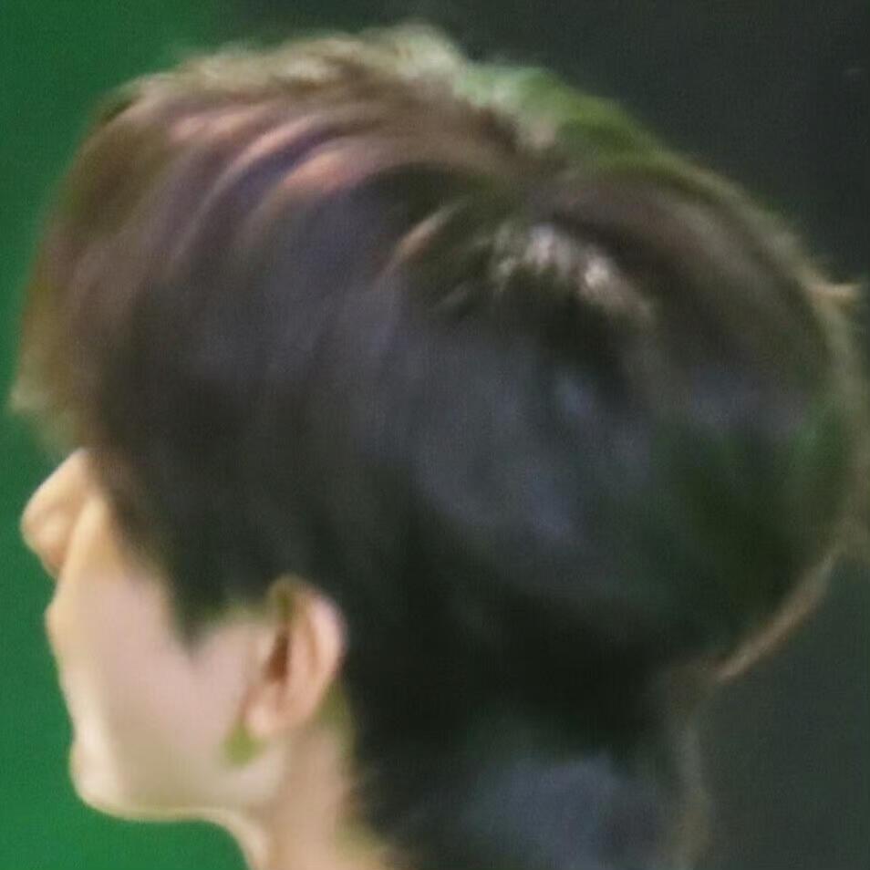 连后脑勺都让人心软的小朋友[求关注] ​​​