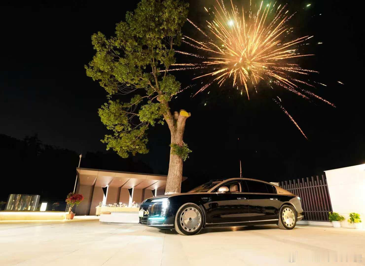 倍耐力获江汽“协同开发奖”，为尊界 S800 定制专属新一代 P Zero 轮胎