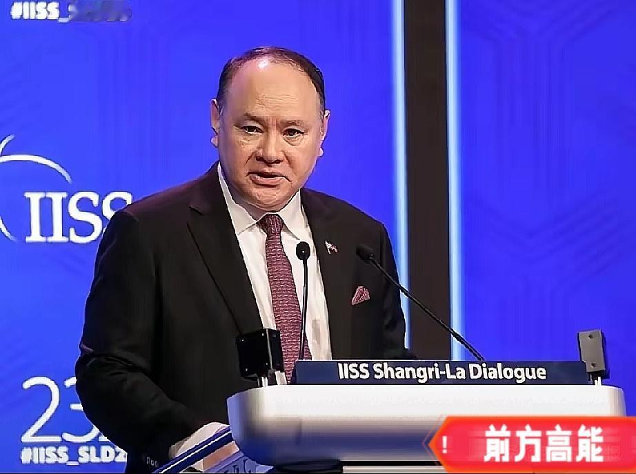 善意有底线，温柔有锋芒，这才是大国格局
 
最近中菲这件事，真的让人感触很深。