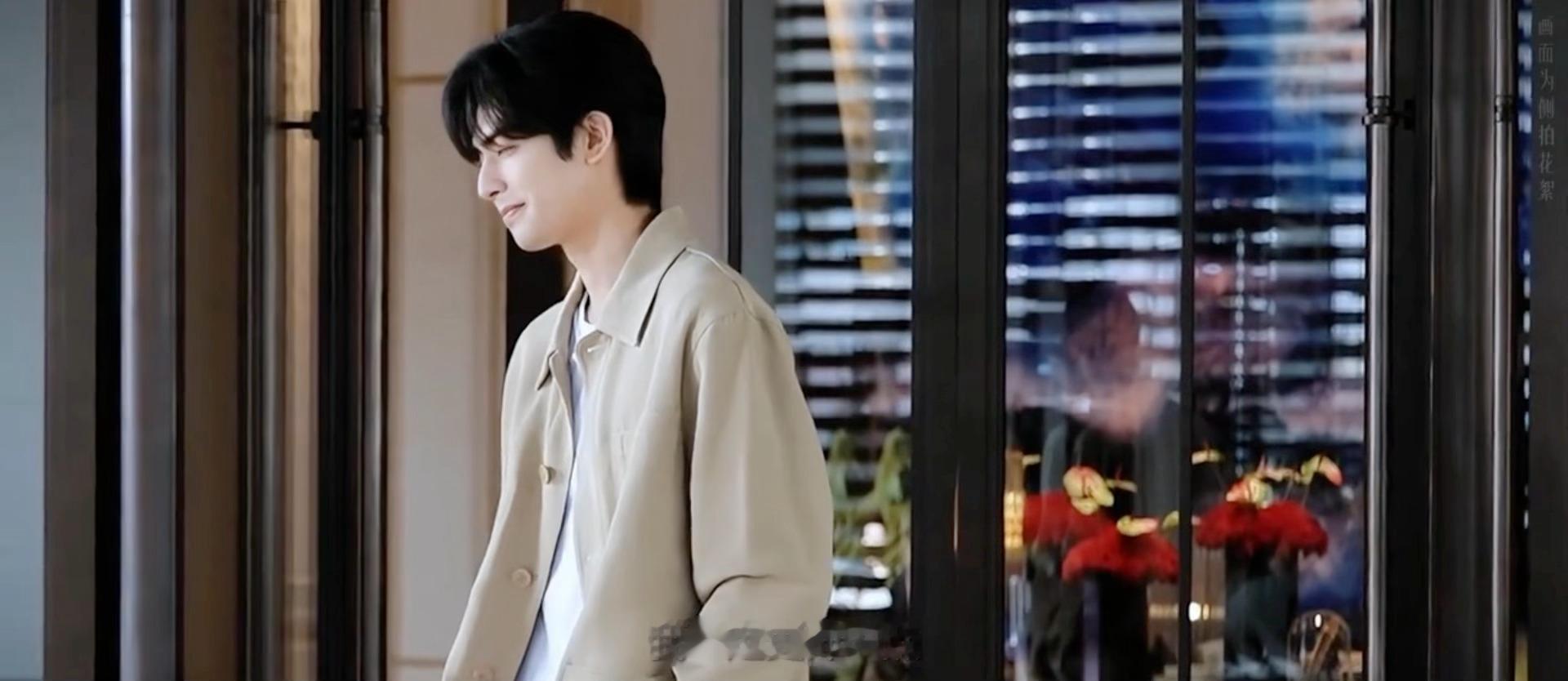 有这两段很难不看这个骄阳似我