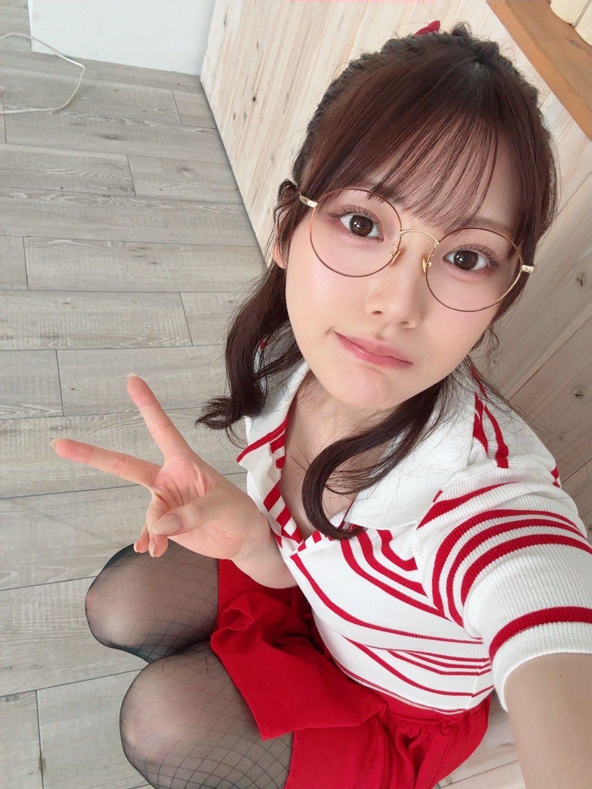 你的眼镜是多少度？ ​​​