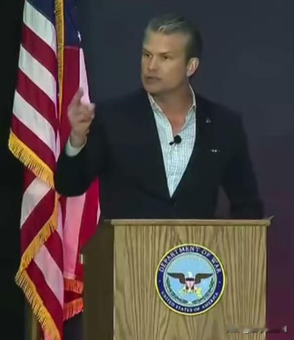 嚣张的很，战争部长称俄罗斯的防空系统不太行，在美军袭击委内瑞拉期间“表现不太好”