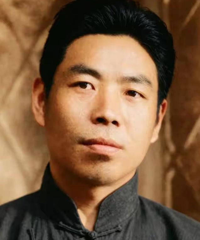 唯一被黄埔军校开除的学生，后来竟然成为我党的高级将领，也是令老蒋一生头疼的对手！