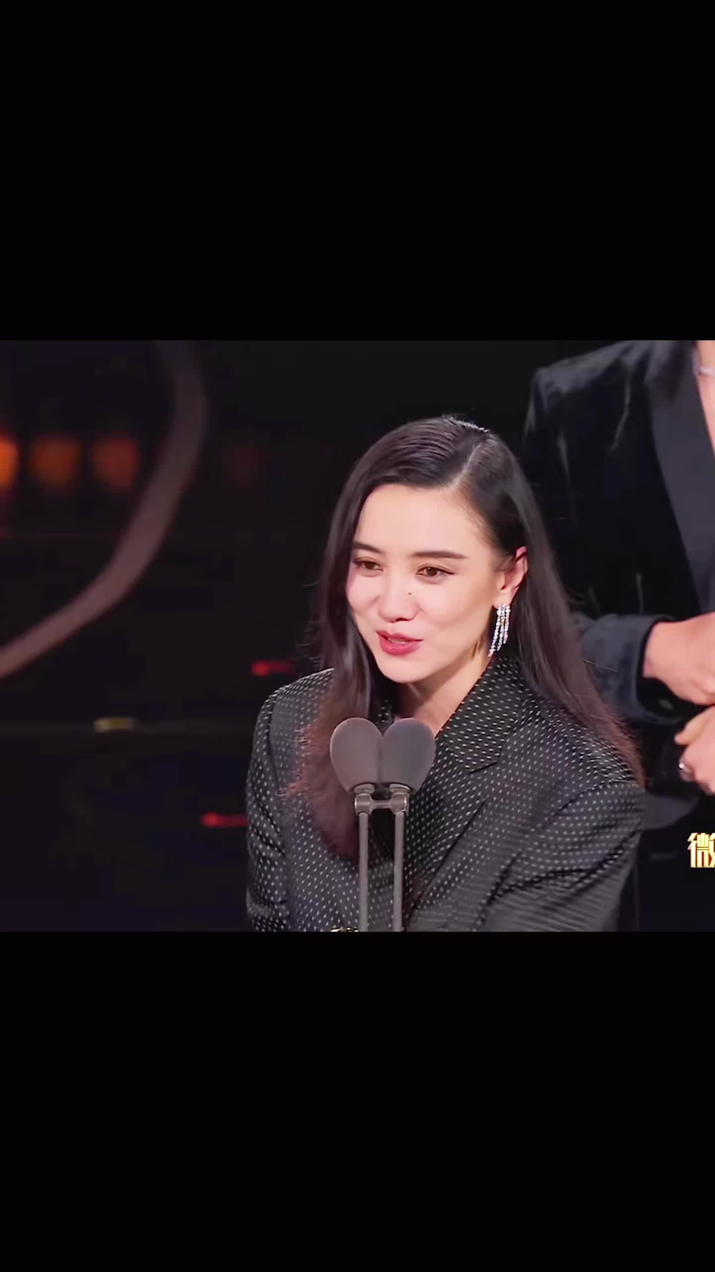 姐姐还是那么的真诚😭 姐的发言还是那么的大气，果然是沉淀下来的有魅力的女性