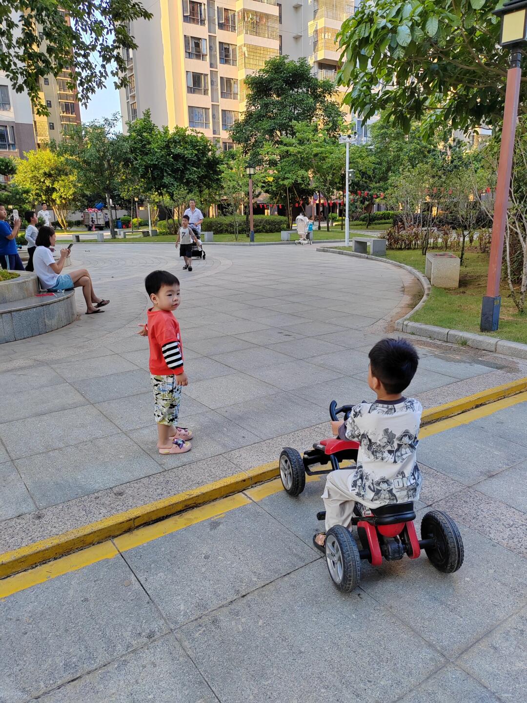 千万不要给孩子这种暗示，他会无条件相信的