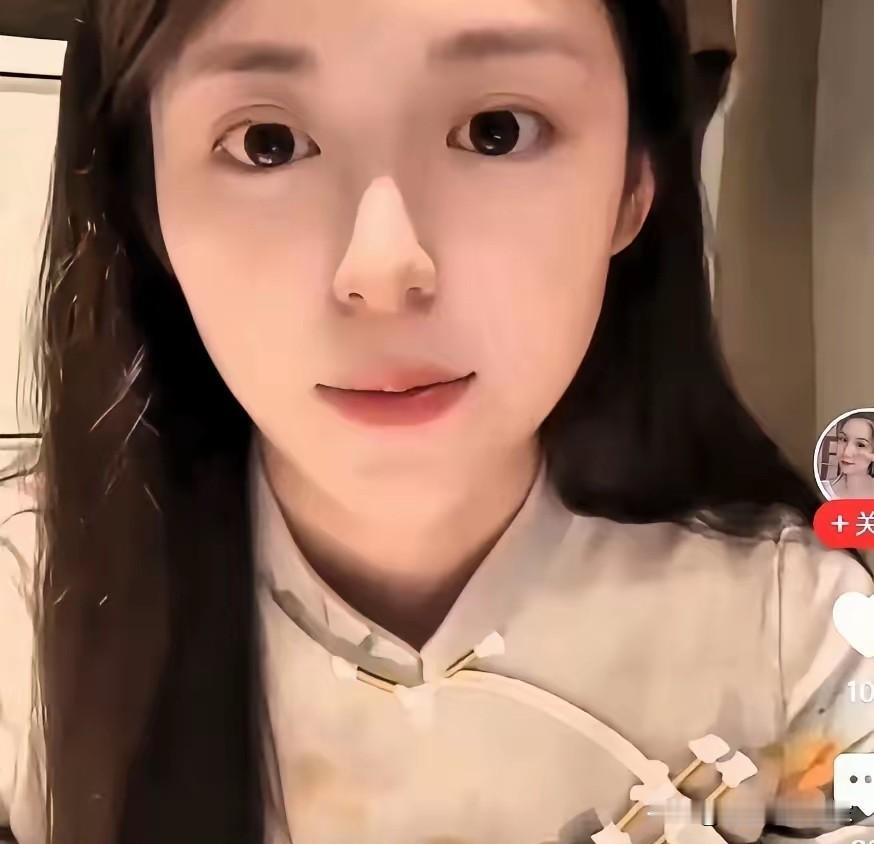 现在短视频号上的美女可太多了，年轻漂亮的都想来吃互联网这碗饭，这不，今天刷到个女