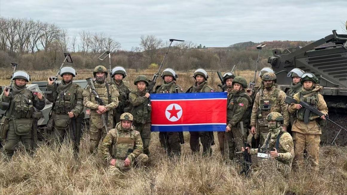 朝鲜突然发财了，直接入账144亿美元！出兵2万军队，再拿出几十年库存弹药，就获得