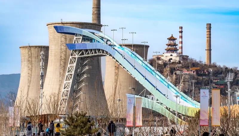今年冬奥你最期待哪个项目？ 今年冬奥我最期待短道速滑项目。短道速滑那叫一个刺激，