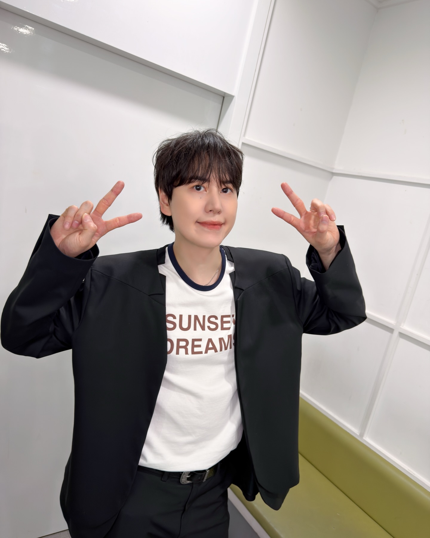 “CB百蓝_。260515 kyuhyun_official更新曺圭贤 相关：₊