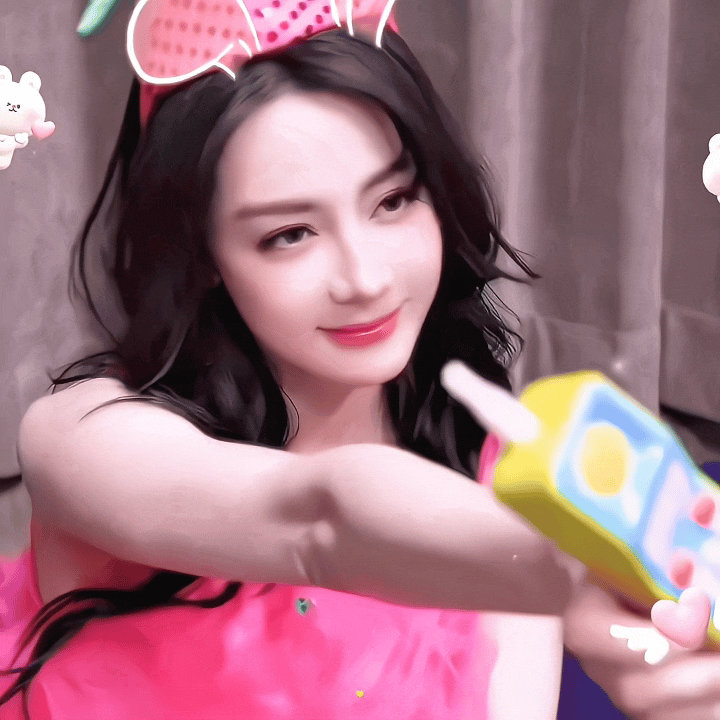 迪丽热巴迪丽热巴0603生日快乐 dlrb 今天星期巴 dlrb 迪丽热巴“他们