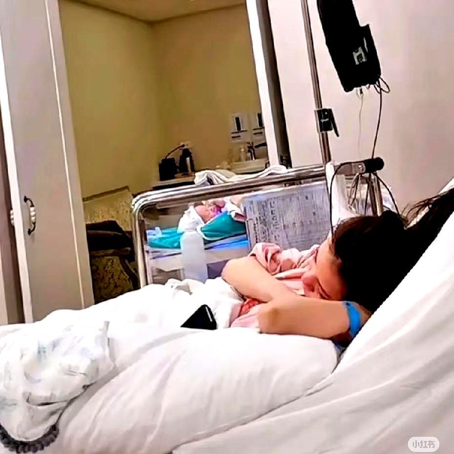 一场喜事背后，藏着最刺骨的亲情真相。
 
马筱梅刚产下“小七宝”。这个孕晚期挺着