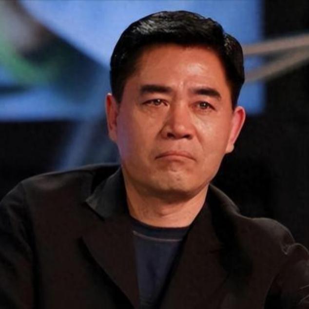许久不见的陈宝国，现状令人感慨
 
老戏骨陈宝国淡出大众视野许久，近况让不少观众