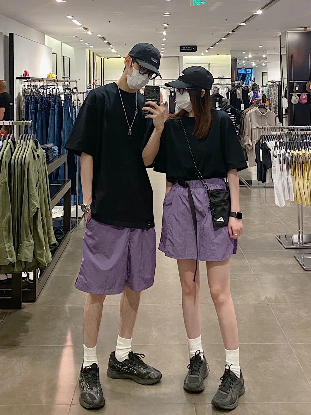 OOTD｜一起穿紫色这么绝｜户外情侣穿搭