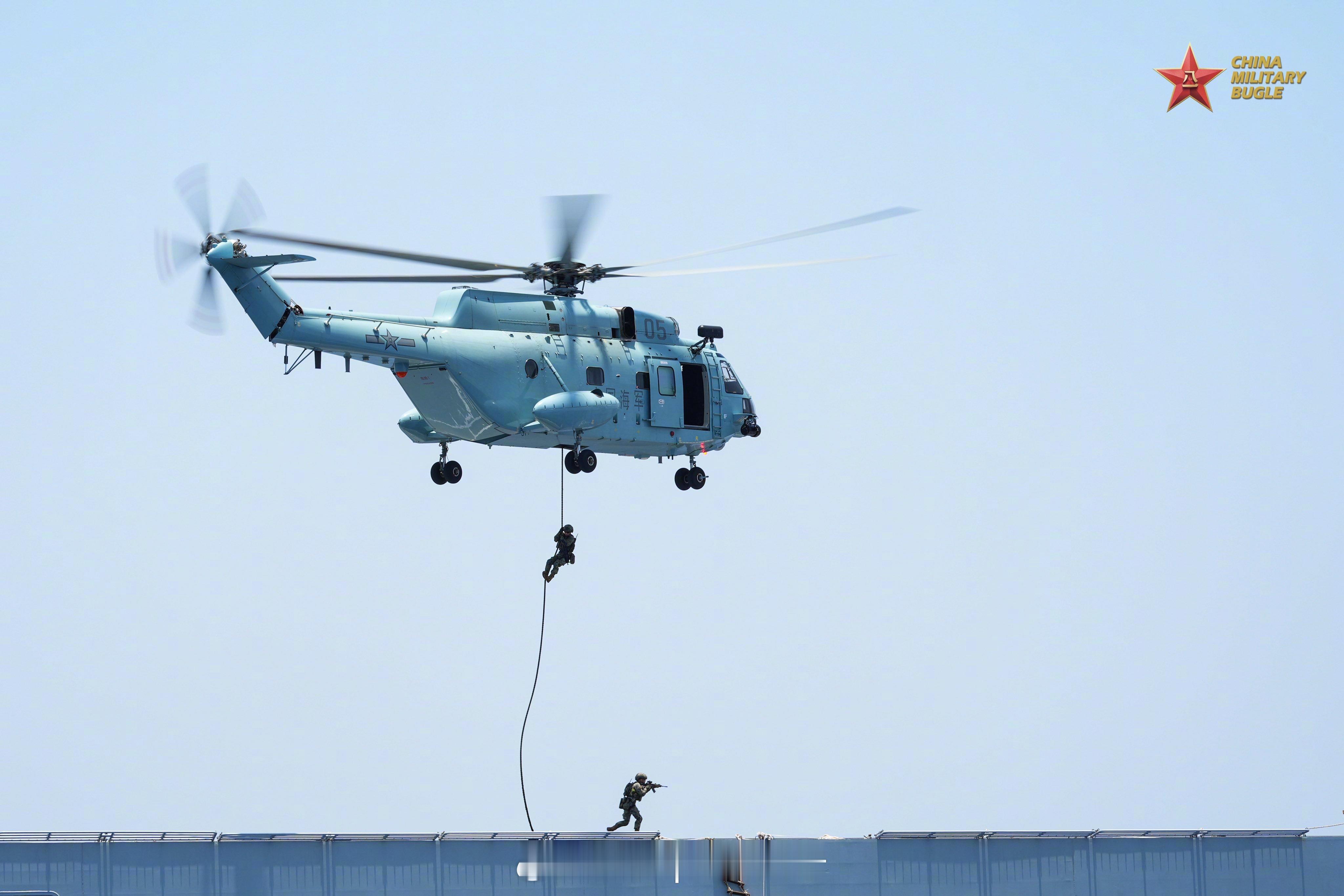 兵器影像 中国军号出图——登船突击队：第49届中国海军护航编队在索马里附近海域进