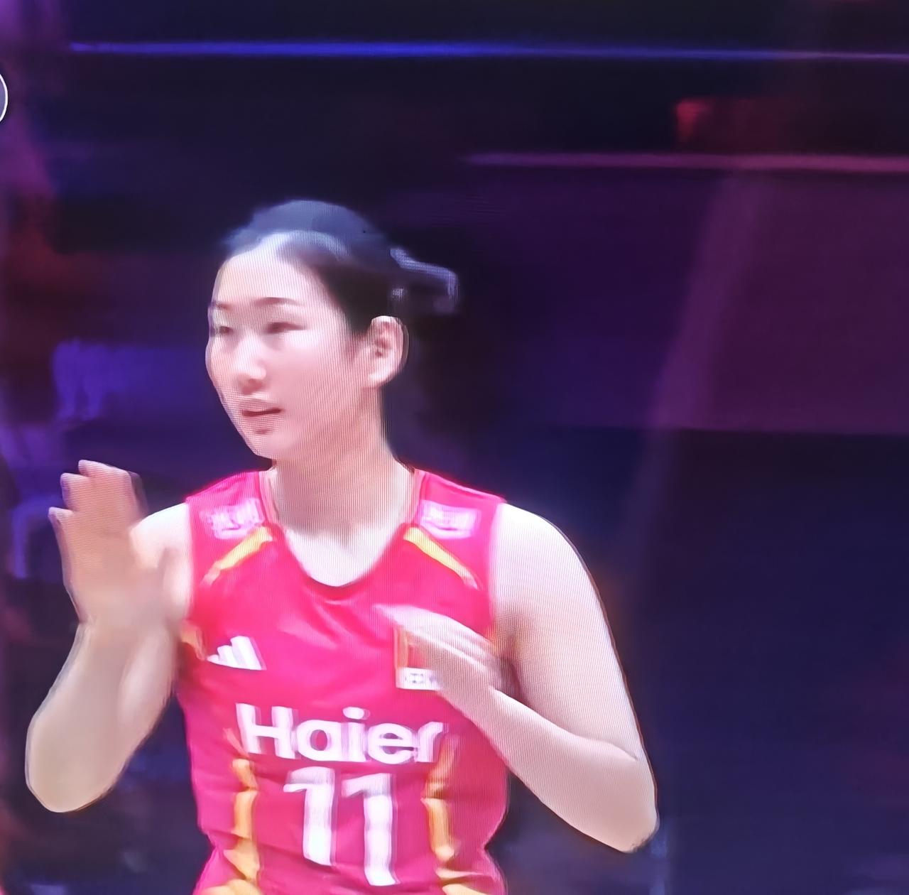 李晨瑄还是太着急了
        昨天中国女排小组赛最后一场比赛，对手是台北队