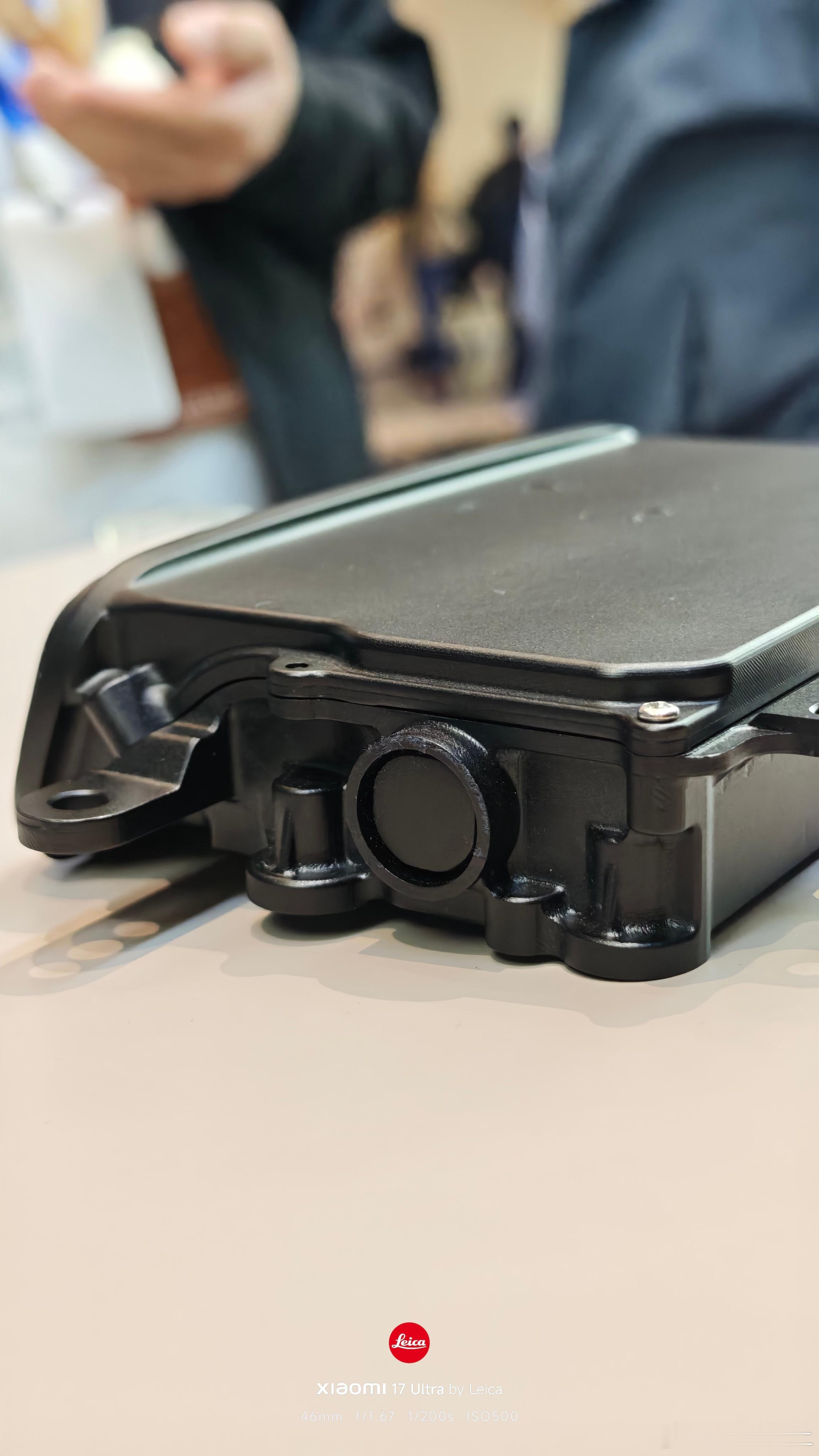 华为乾崑双光路图像级激光雷达 传说中的896线之王新一代双光路图像级激光雷达，全