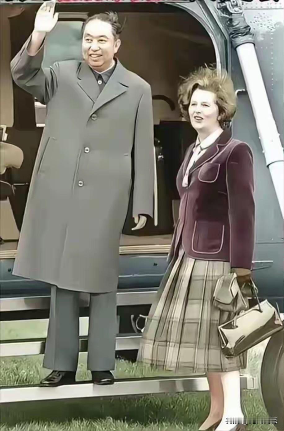 这张照片也是一张老照片了，拍摄时间最少也得有40多年了，不到50年也差不多，照片