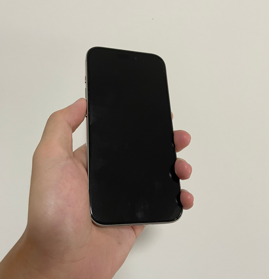 不是，各位iPhone15系列的朋友你们打王者的时候手机发烫吗？我好几个月没打过