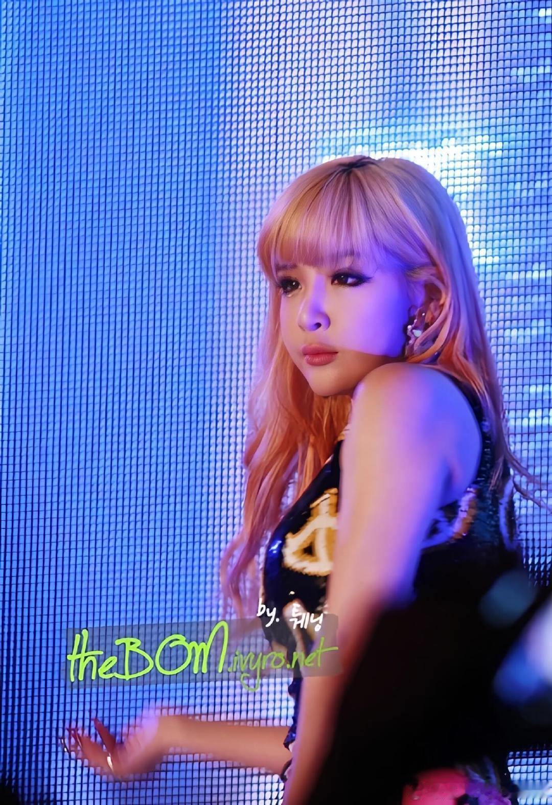 朴春谈眼中的2ne1 朴春谈眼中的2ne1，这姐是怎么了！朴春点名夸赞成员