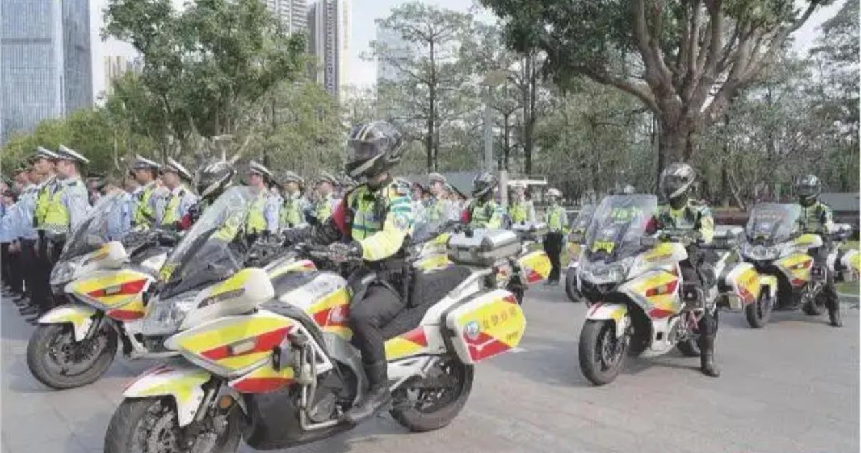 ⚡️ 直播卖“电鸡”也敢碰？深圳“斩源”行动抓了85人！重点区域曝光

深圳交警