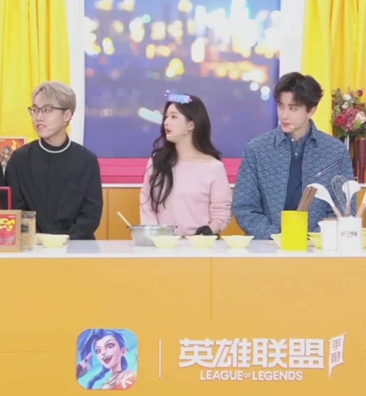 #陈泽不敢看赵露思#简直就是平平无奇的语言，小天才一张口，一些奇思妙想就瞬间涌现