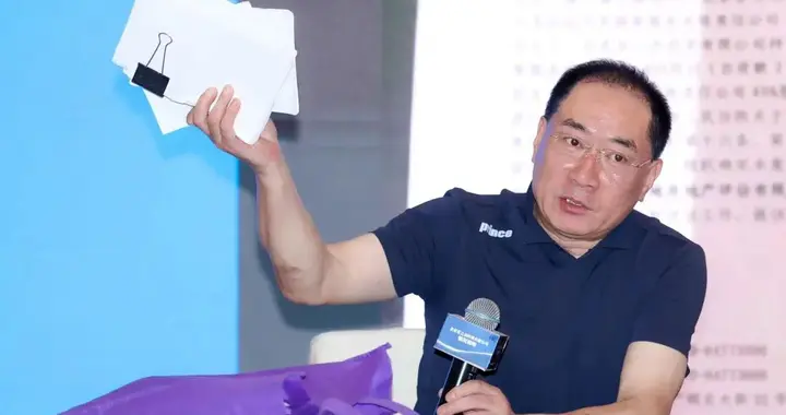 知名女歌手被前夫举报转移侵占数十亿元资产，本人发文回应