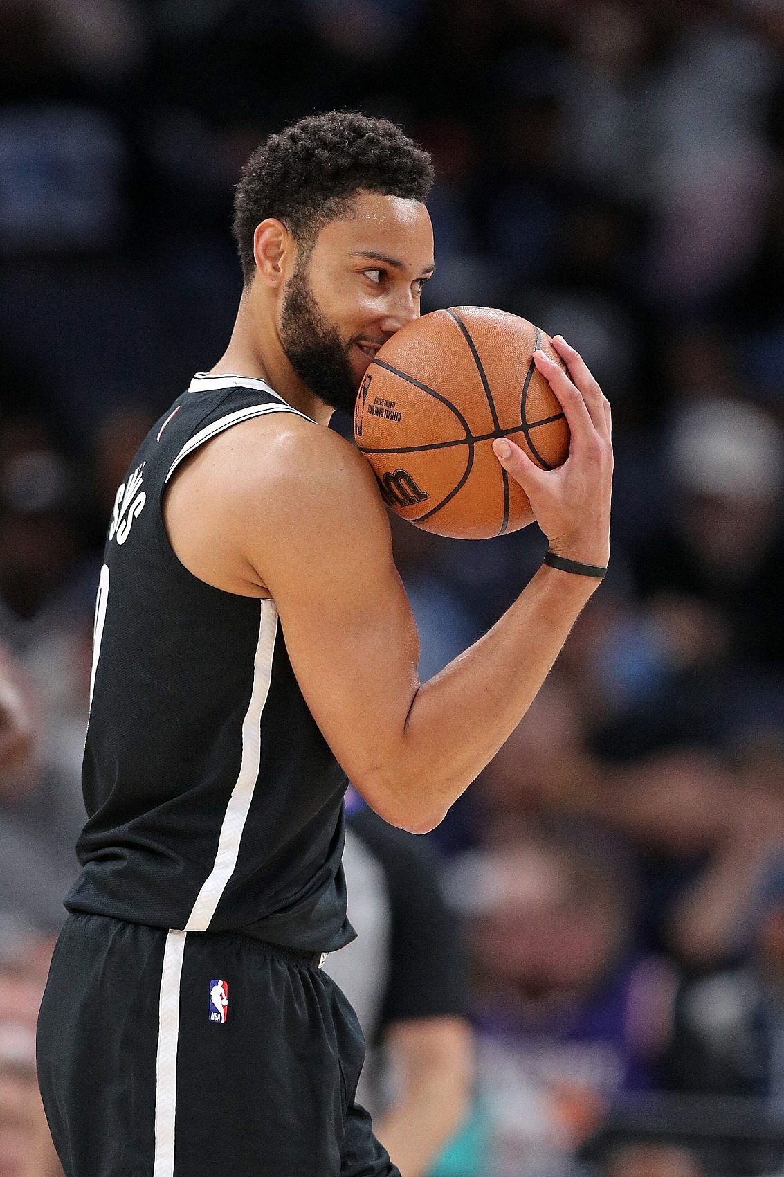 NBA 1年没球打的本西迎30岁生日 生涯9个赛季狂赚超2亿美金薪资 
