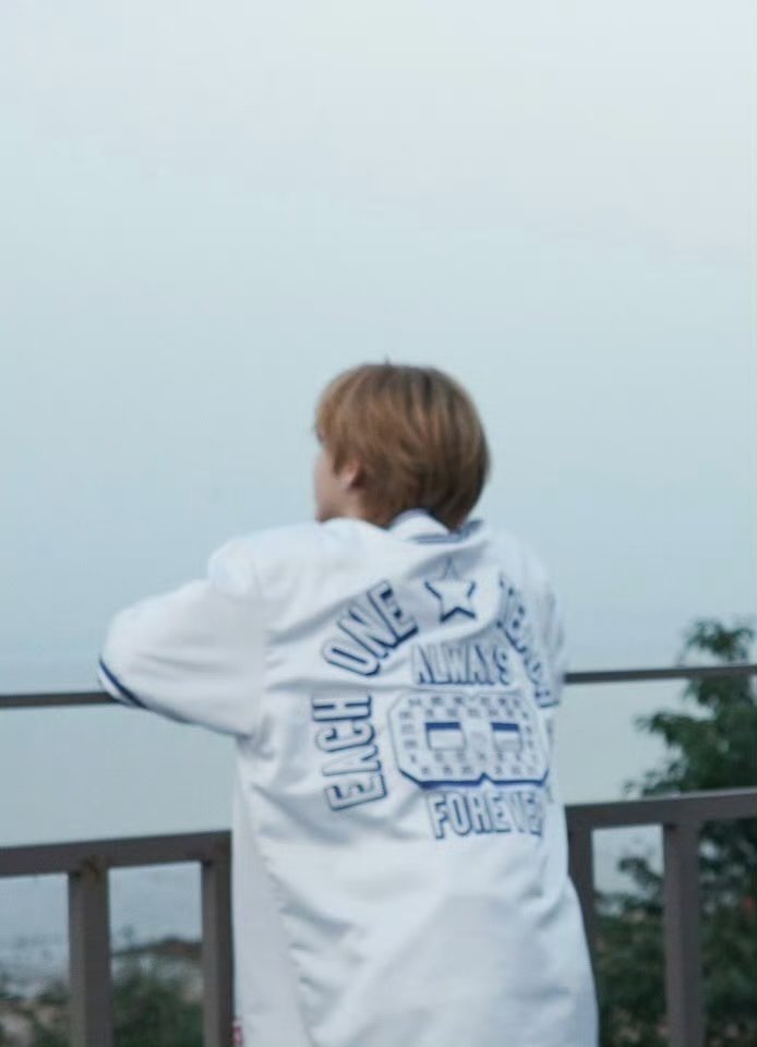 人 可以依靠小狗 ​​​