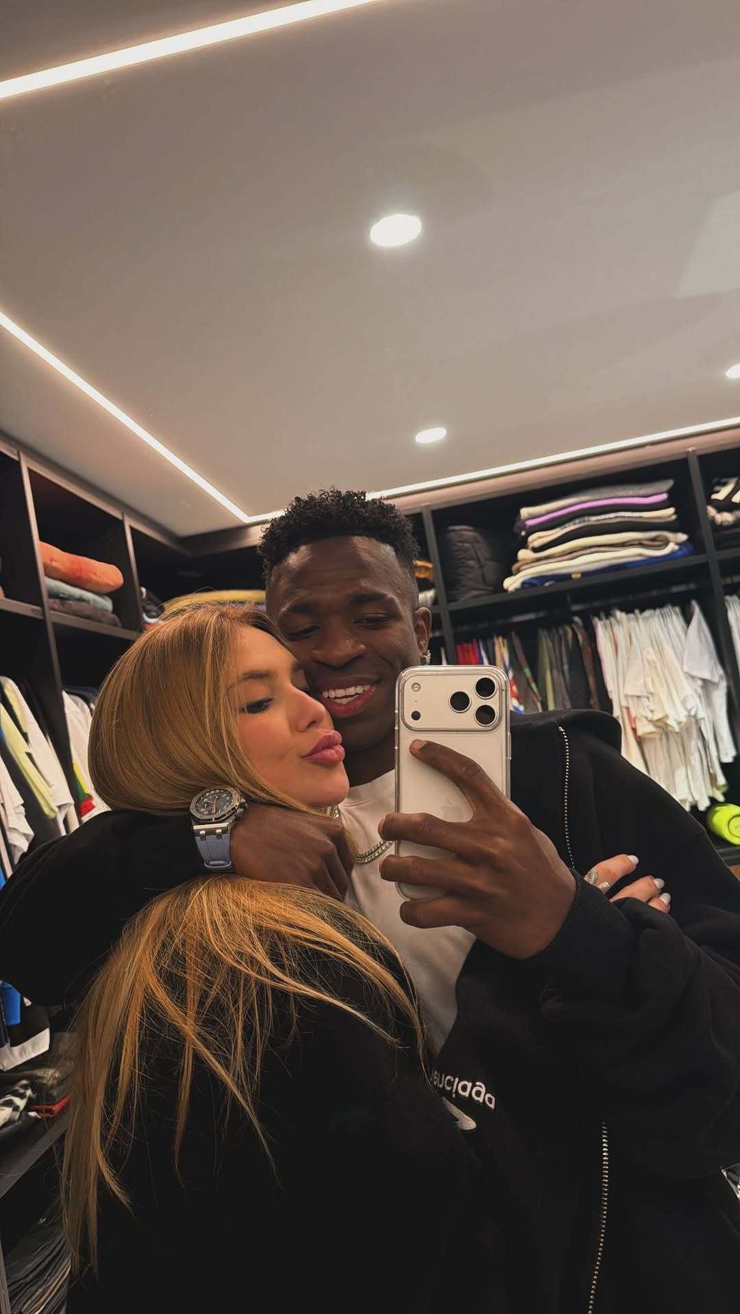 威尼修斯和女友💗 