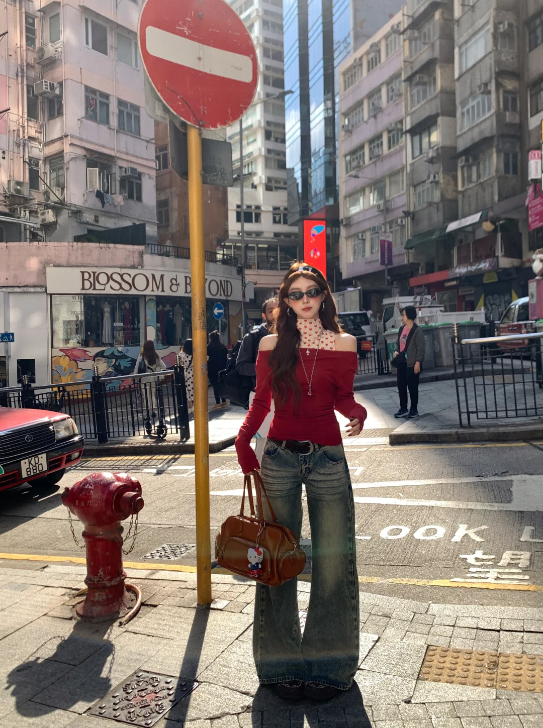 红色和香港好适配🇭🇰～