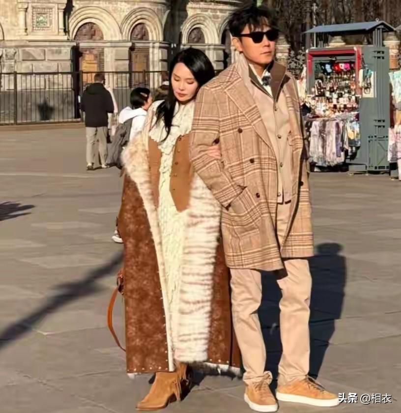 秦昊录综艺还带着爸妈，
这才是娱乐圈里最实在的人，
别人上综艺都是拼热度、博眼球