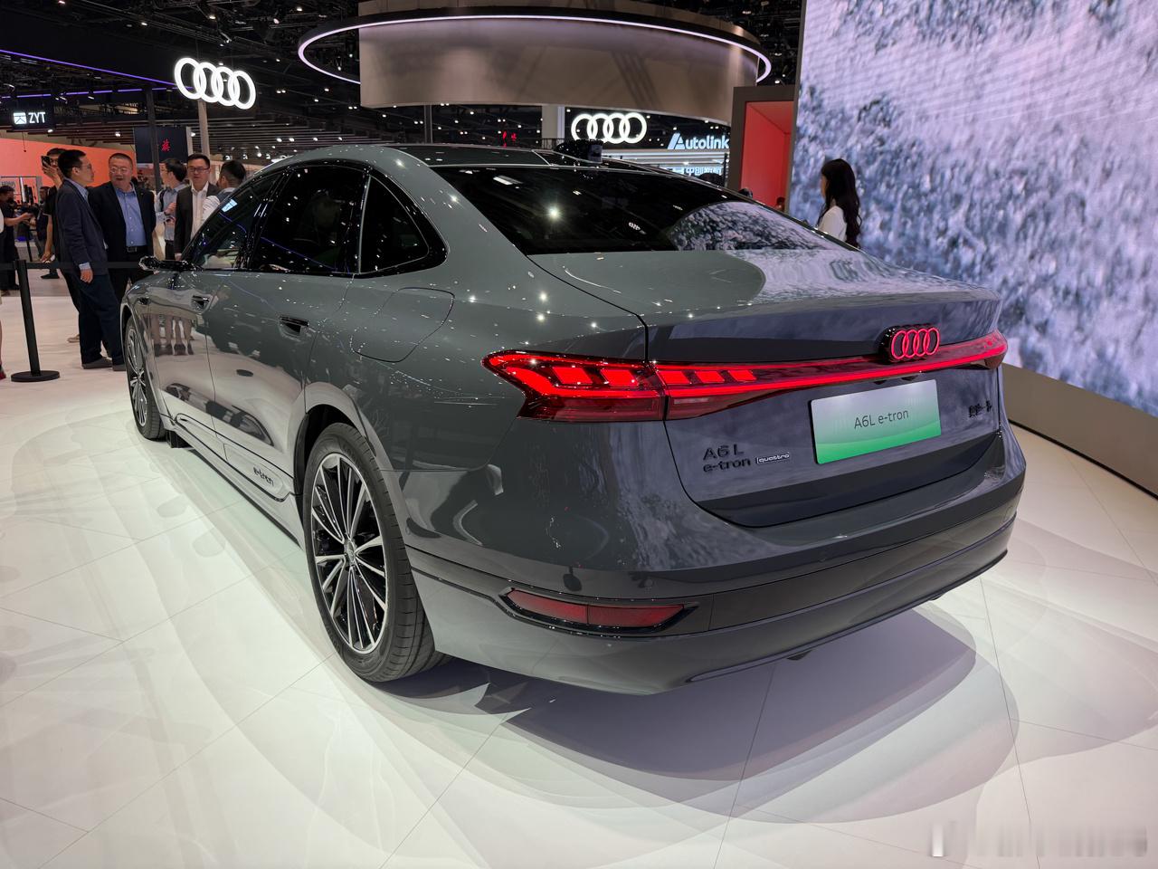 新车划重点2026北京车展这就是北京车展 全新奥迪A6L和奥迪A6L e-tro