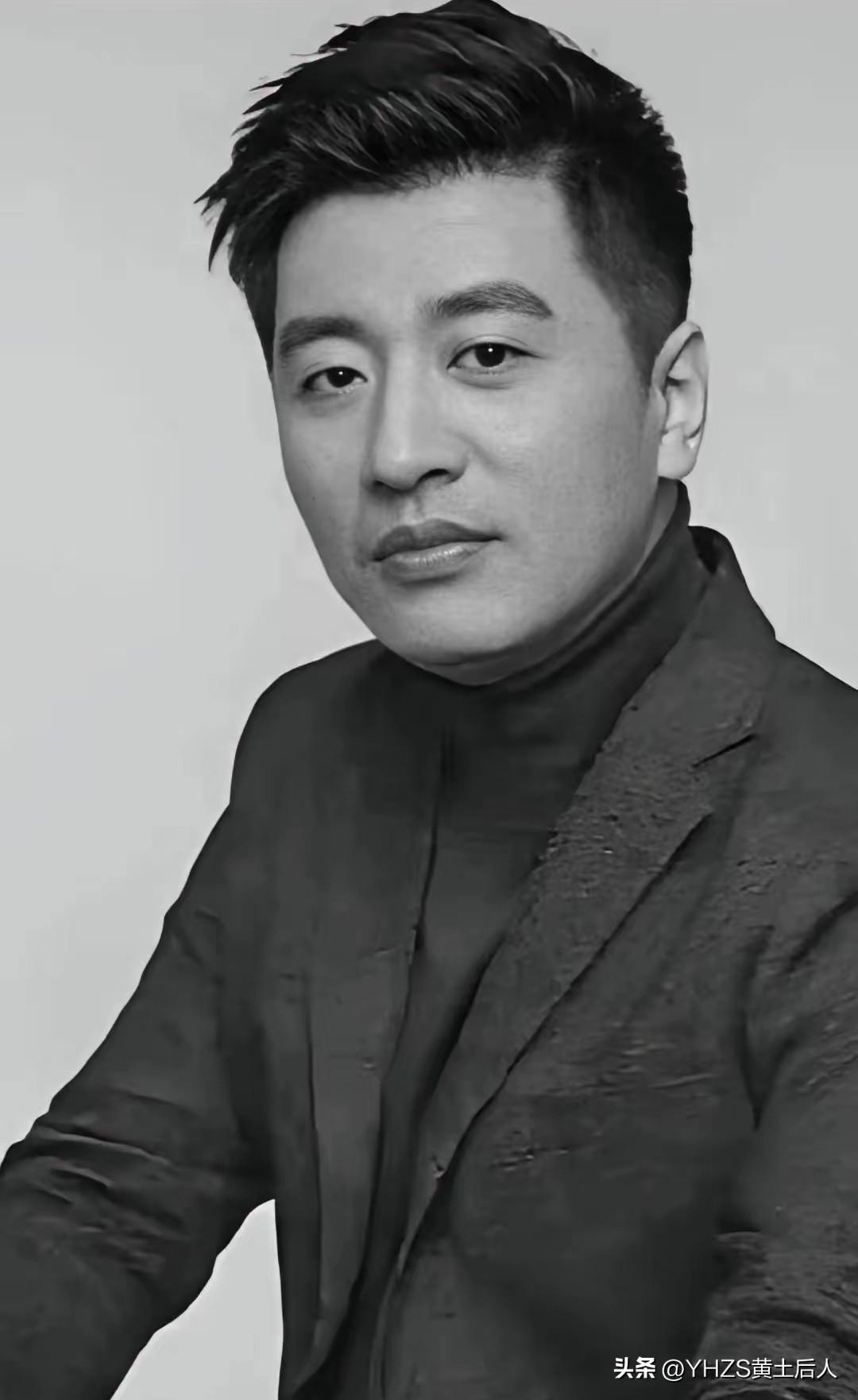 生命如光，
转眼即逝；
在生命的长河里，
即使一颗流星，
也要把光能热能奉献给这