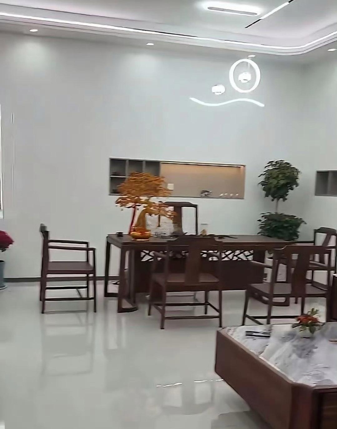 拉面哥终于翻身 在家悠哉 也算是成功人士 